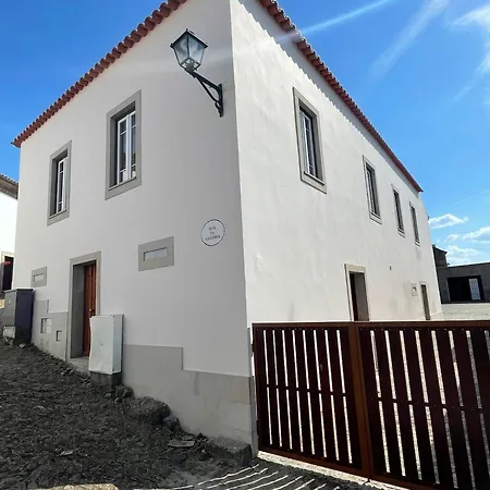 Casa De Sampaio, 3*