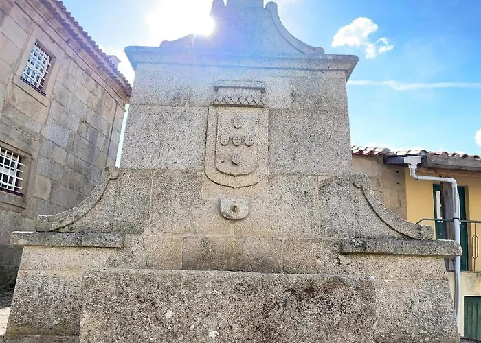 Casa De Sampaio, * Castelo Mendo
